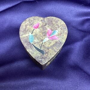 Heart-Shaped Stone Trinket Box with Floral Inlay